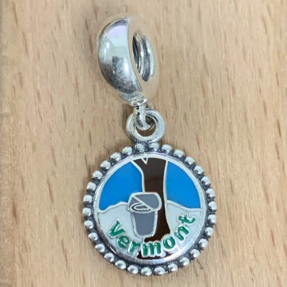 Pandora Jewelry - Pandora Vermont Exclusive Charm, S925 Silver Bracelets